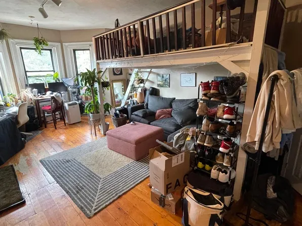 379 Beacon St, Boston, MA