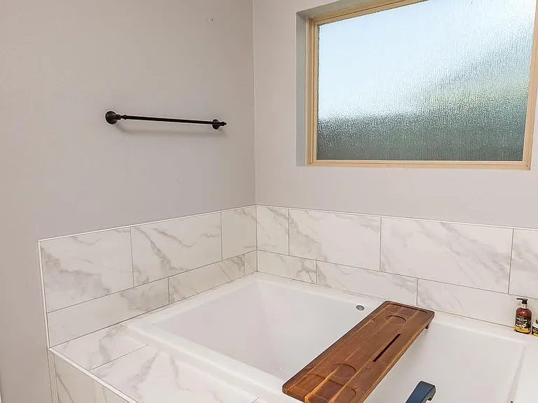 4811 Saddleback Ln — Photo 20