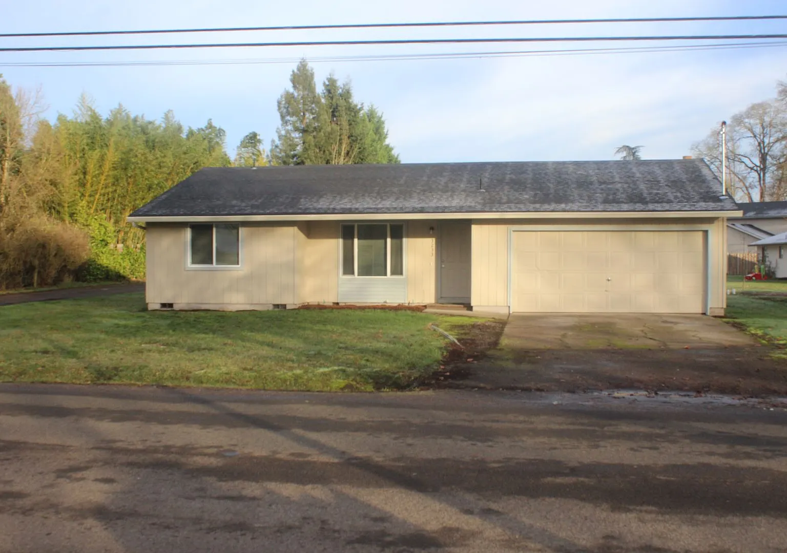 3 Bed 2 Bath Hillsboro Ranch — Photo 1
