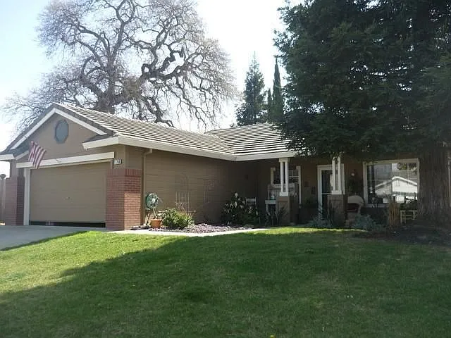 1760 Chilton Dr photo 1