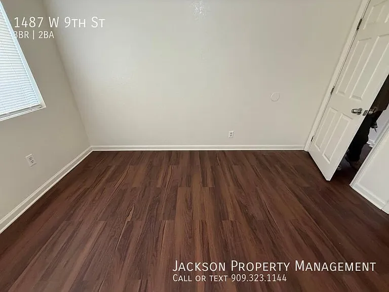 1487 W 9th St — Photo 15