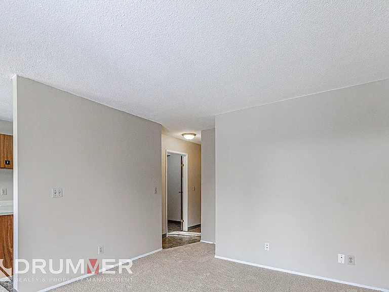 6-707 3rd Ave NW #6 — Photo 12