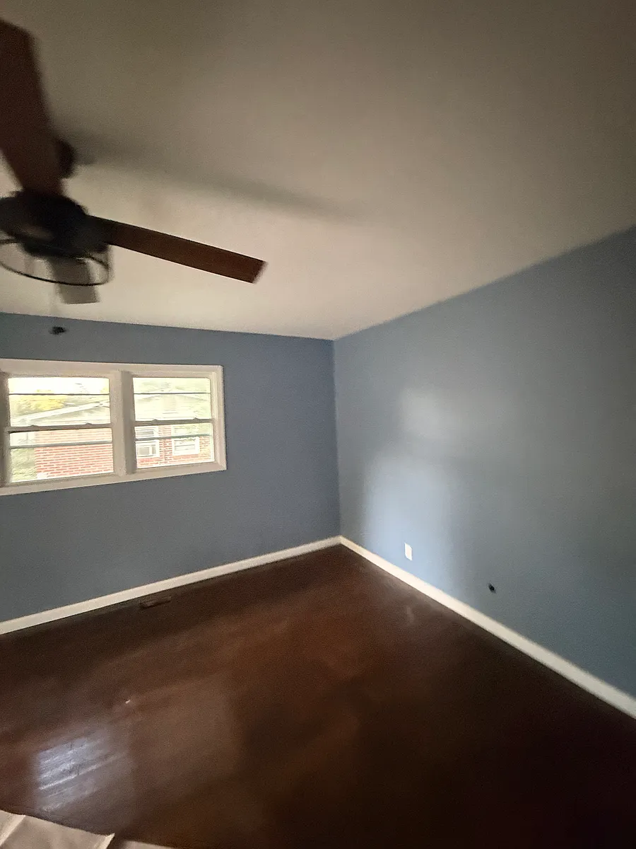 Building Photo - 4009 Lindwood Dr