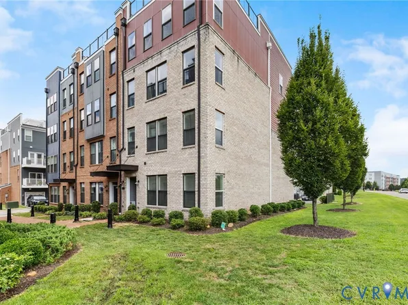 6 Flatwater Row Unit A, Henrico, VA 23231