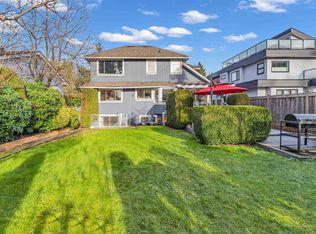 633 Fir St, North Vancouver, BC V7M1W3