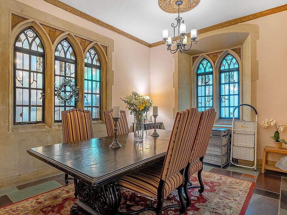 2nd image of 45 Tudor City Pl APT 605