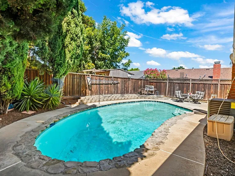 5354 Birch Grove Dr — Photo 28