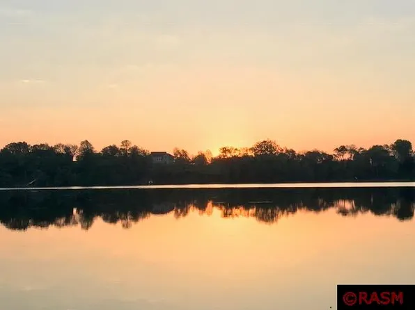 24019 Dogwood Ln, Madison Lake, MN 56063