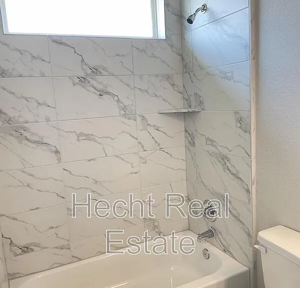 196 Fabion St — Photo 22