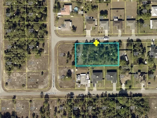 1242 Ellipse St E, Lehigh Acres, FL 33974
