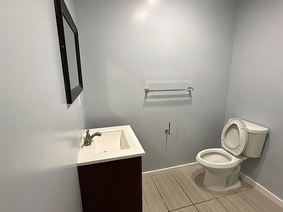 4th image of 811 N Franklin St APT 101