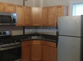 1041 Hyde Park Ave APT 2, Boston, MA 02136