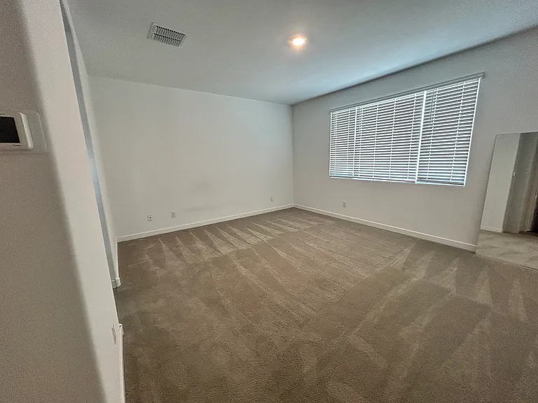 560 E Cactus Wren Dr — Photo 55