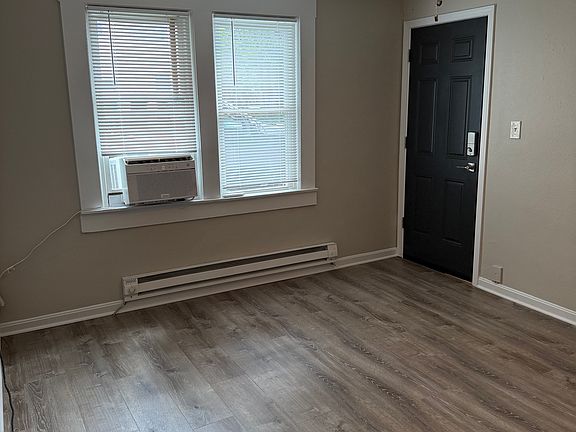 4th image of 950 Millville Ave APT 6