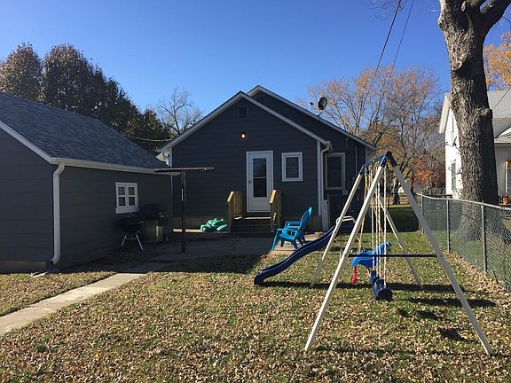 3rd image of 1104 N 9th St