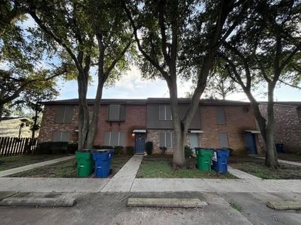 1037 N Chenango St, Angleton, TX 77515 – 2-bedroom rental in Angleton