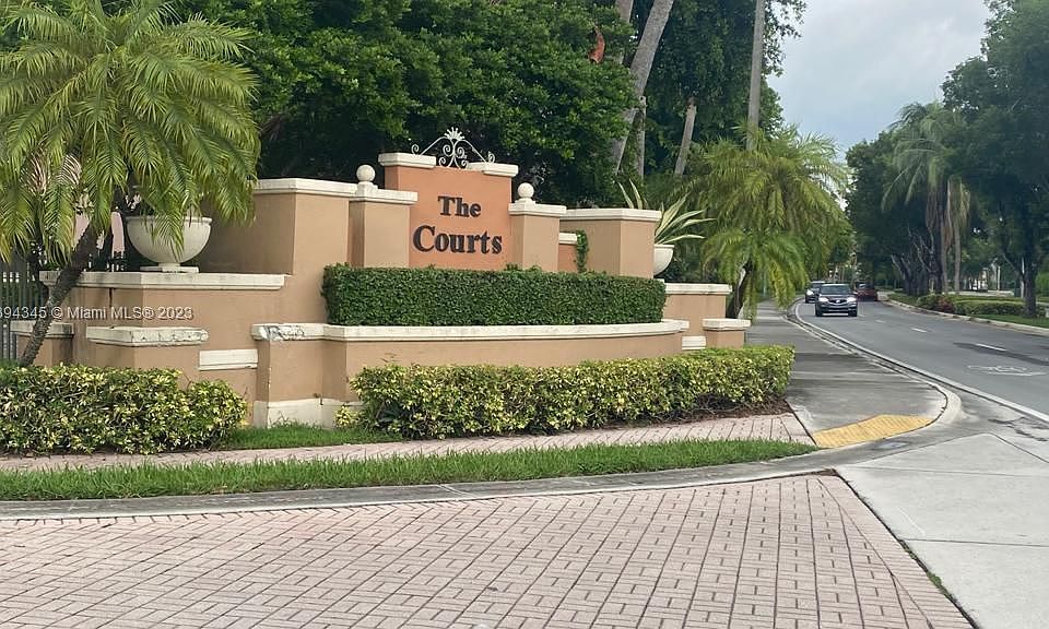 1st image of 6380 NW 114th Ave APT 304