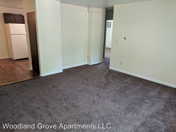 2nd image of 1103 25th St APT C7