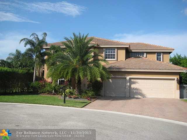 1st image of 323 NW 121st Way