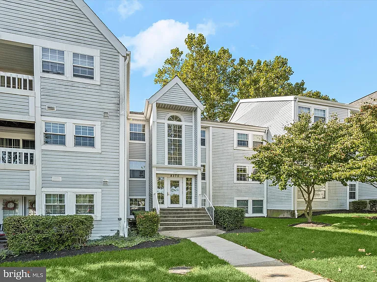 8375 Montgomery Run Rd #F — Photo 4