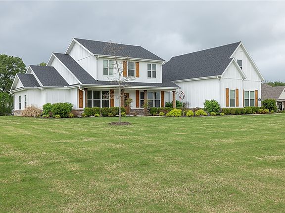 5th image of 1423 River Point Rd