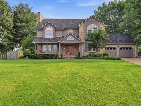 1404 Lexington Dr, Paragould, AR 72450