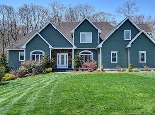 35 Skyline Dr, East Hampton, CT 06424