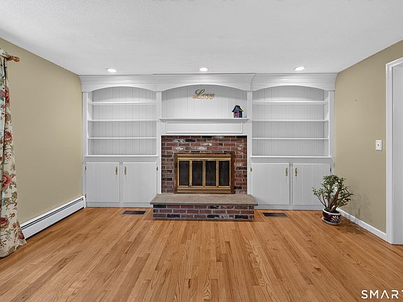 5th image of 123 Janeway Drive