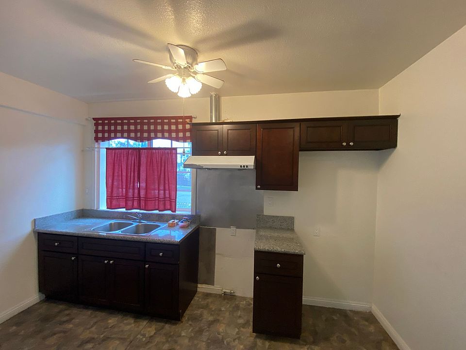 1st image of 621A E Kingsley Ave