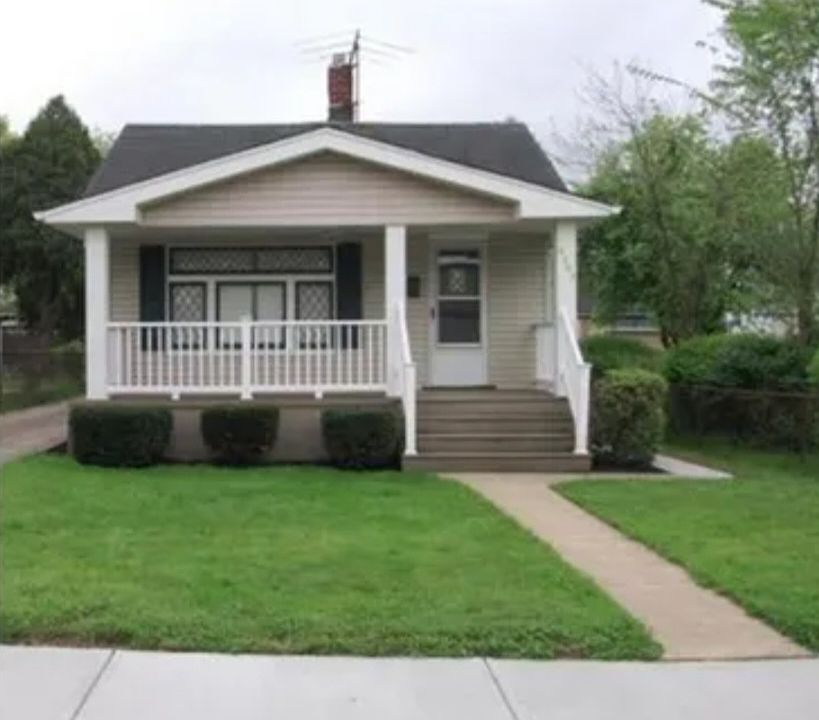 1st image of 4403 Stickney Ave