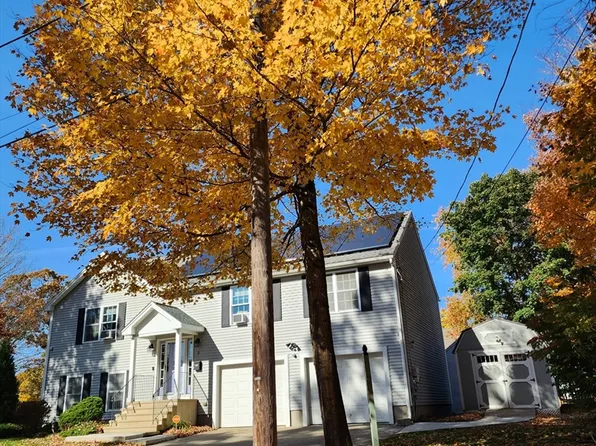 5 Harvard St, Webster, MA 01570