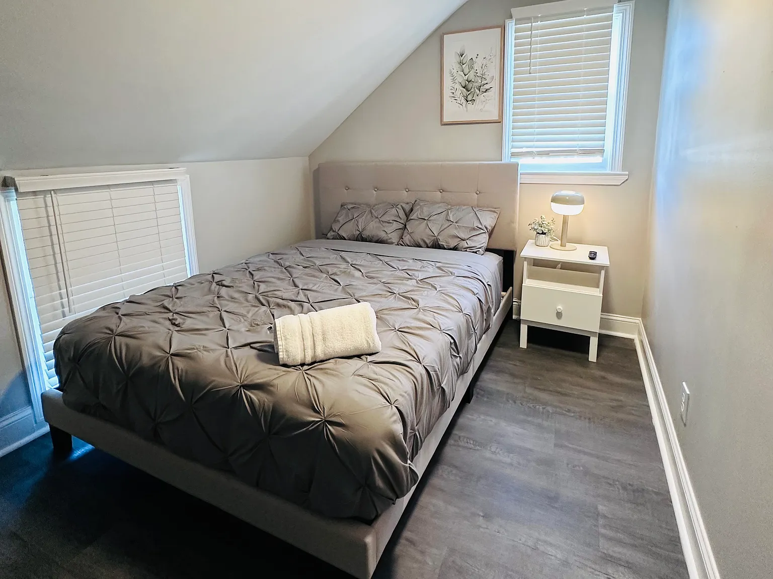 4 bed, 1200 sqft, $4,500 — Photo 3