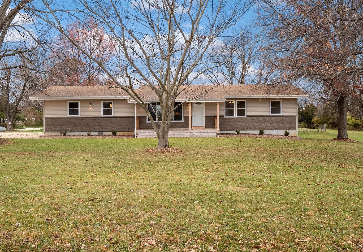 11254 State Highway M, Wright City, MO 63390 | Zillow