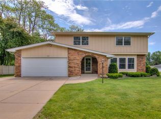 1305 Nixon Ave, Eau Claire, WI 54701