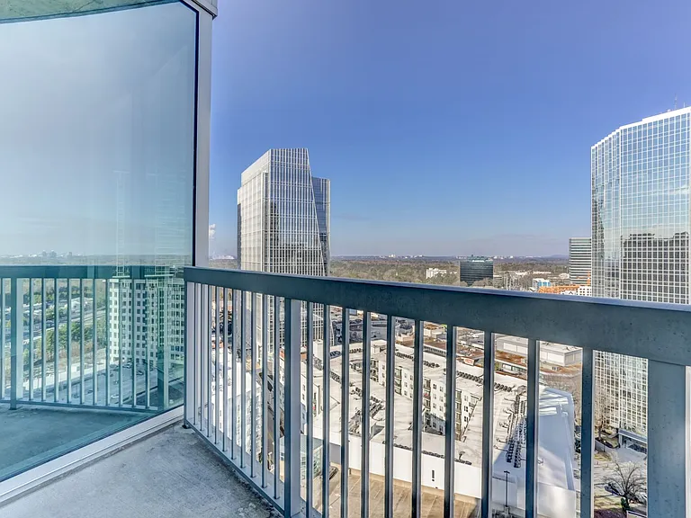 3324 Peachtree Rd NE #1919 — Photo 28