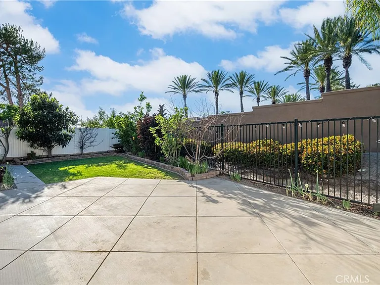 2 Cameron Cir — Photo 51