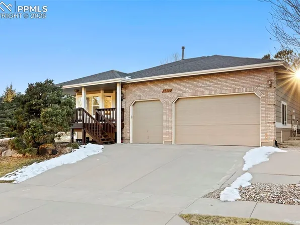 2383 Collegiate Dr, Colorado Springs, CO 80918