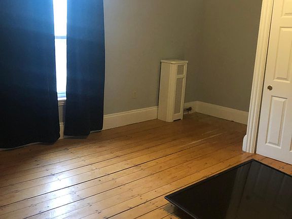 2nd image of 112 Newtonville Ave Room 5
