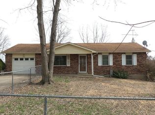 3426 Myrtle Ln, Festus, MO 63028