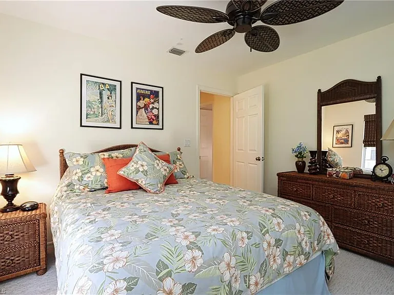 26881 Wedgewood Dr #201 — Photo 16