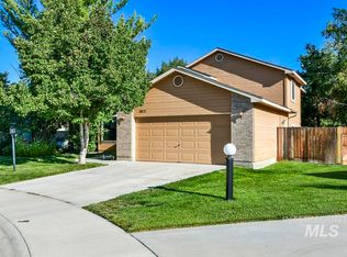 1812 E Green Meadow Ct, Meridian, ID 83646