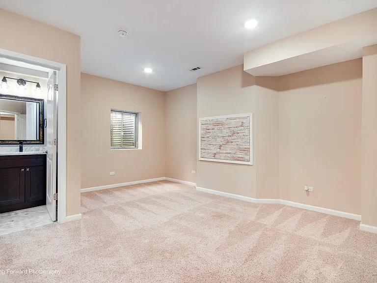24833 Winterberry Ln — Photo 30