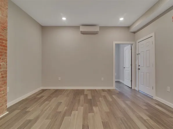 55 Wayne Street image 13 of 30