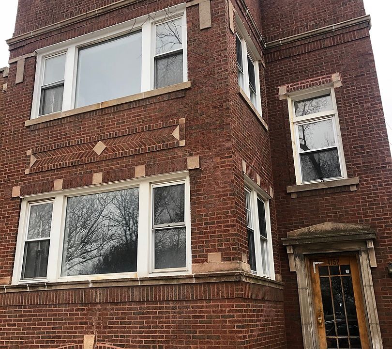 1st image of 4152 N California Ave #2