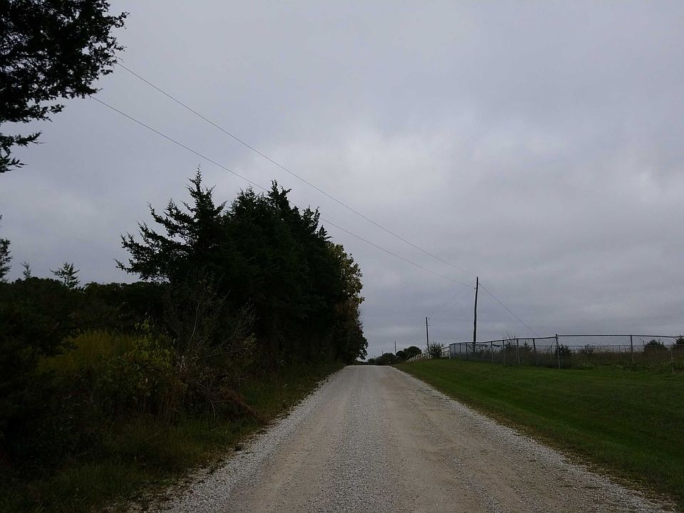 2nd image of 32 Big Bird Rd