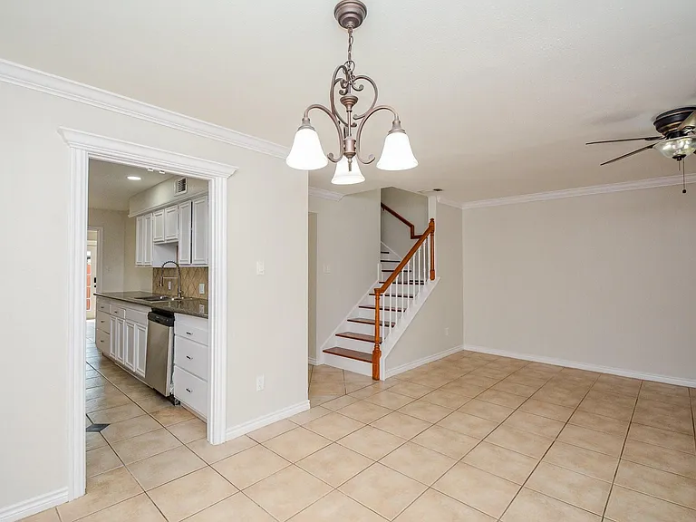 13282 Trail Hollow Dr — Photo 12