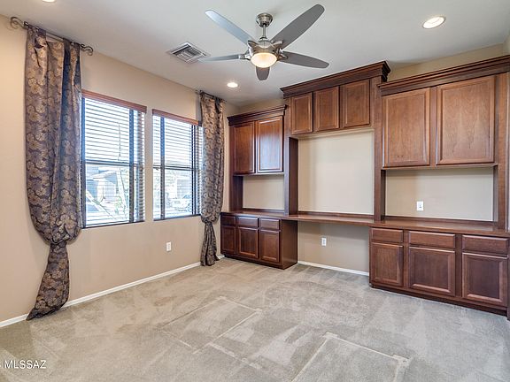 5th image of 996 E Empire Canyon Ln