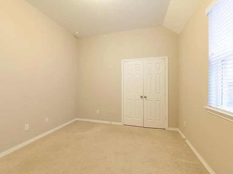 22138 Grand Mist Dr — Photo 33