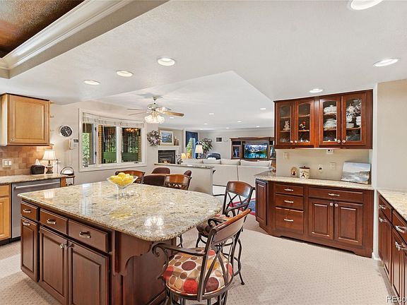 4th image of 2082 S Gray Dr