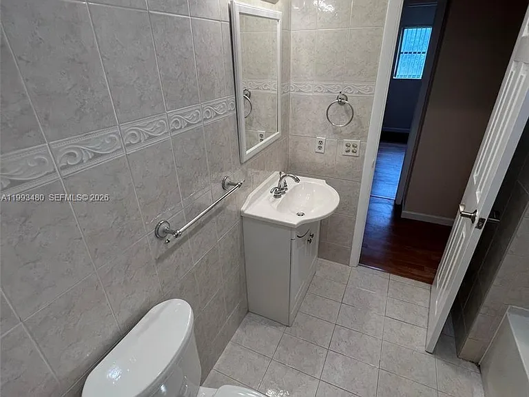 2605 NW 47th Ter #103 — Photo 11